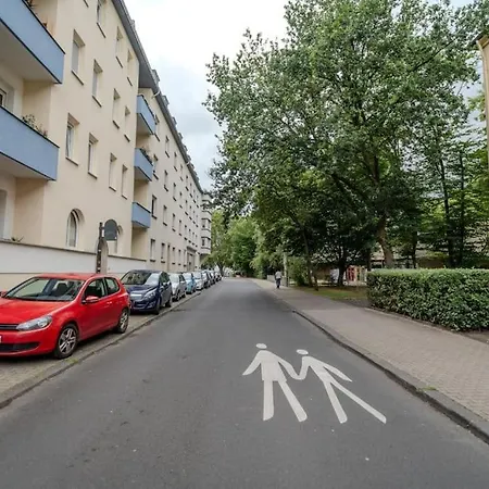 Naehe Stadtzentrum Mit Wohnzimmer Und Kueche Appartement Coblence